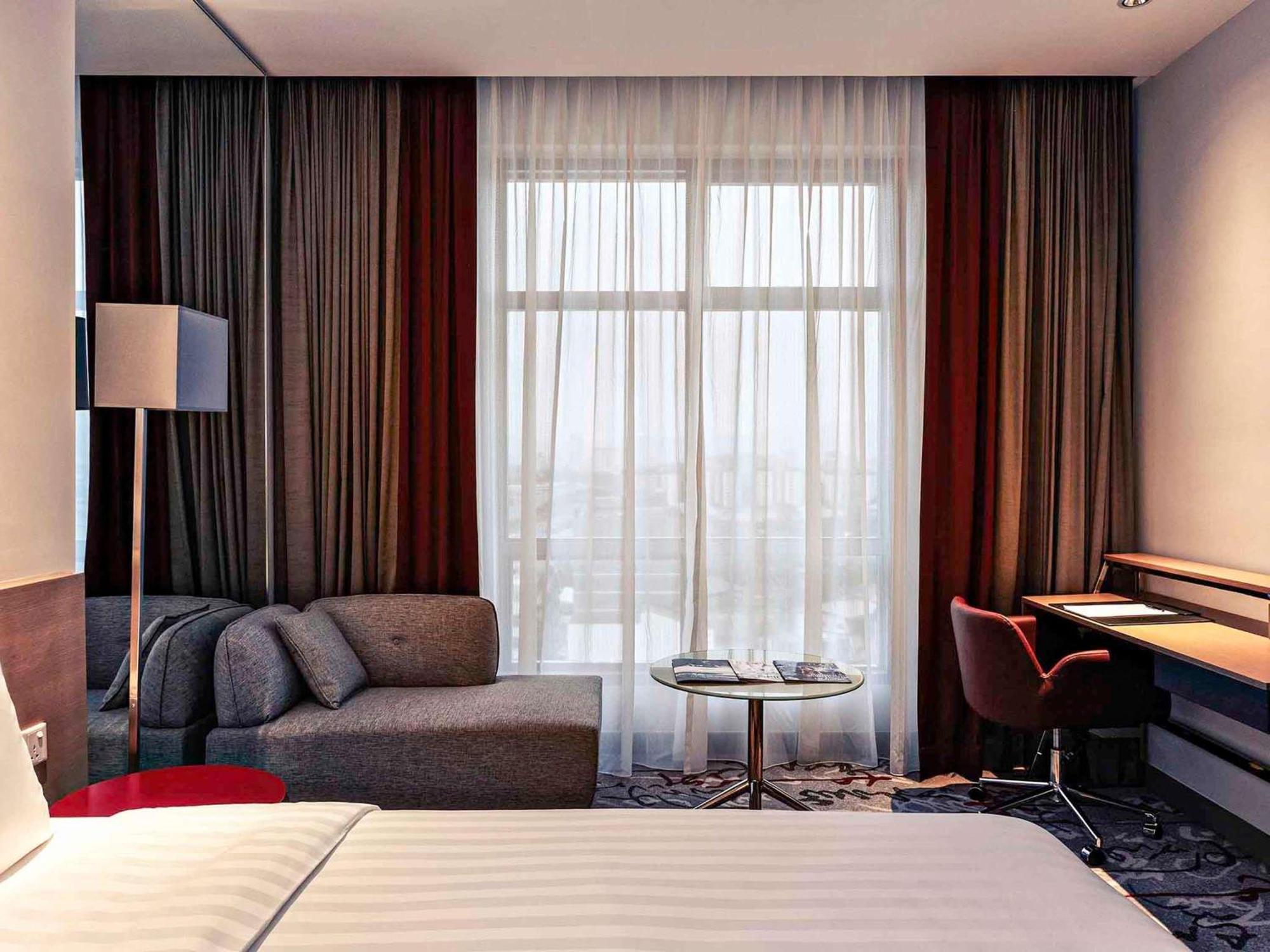 Privilege Room 1 Queen-Size Bed