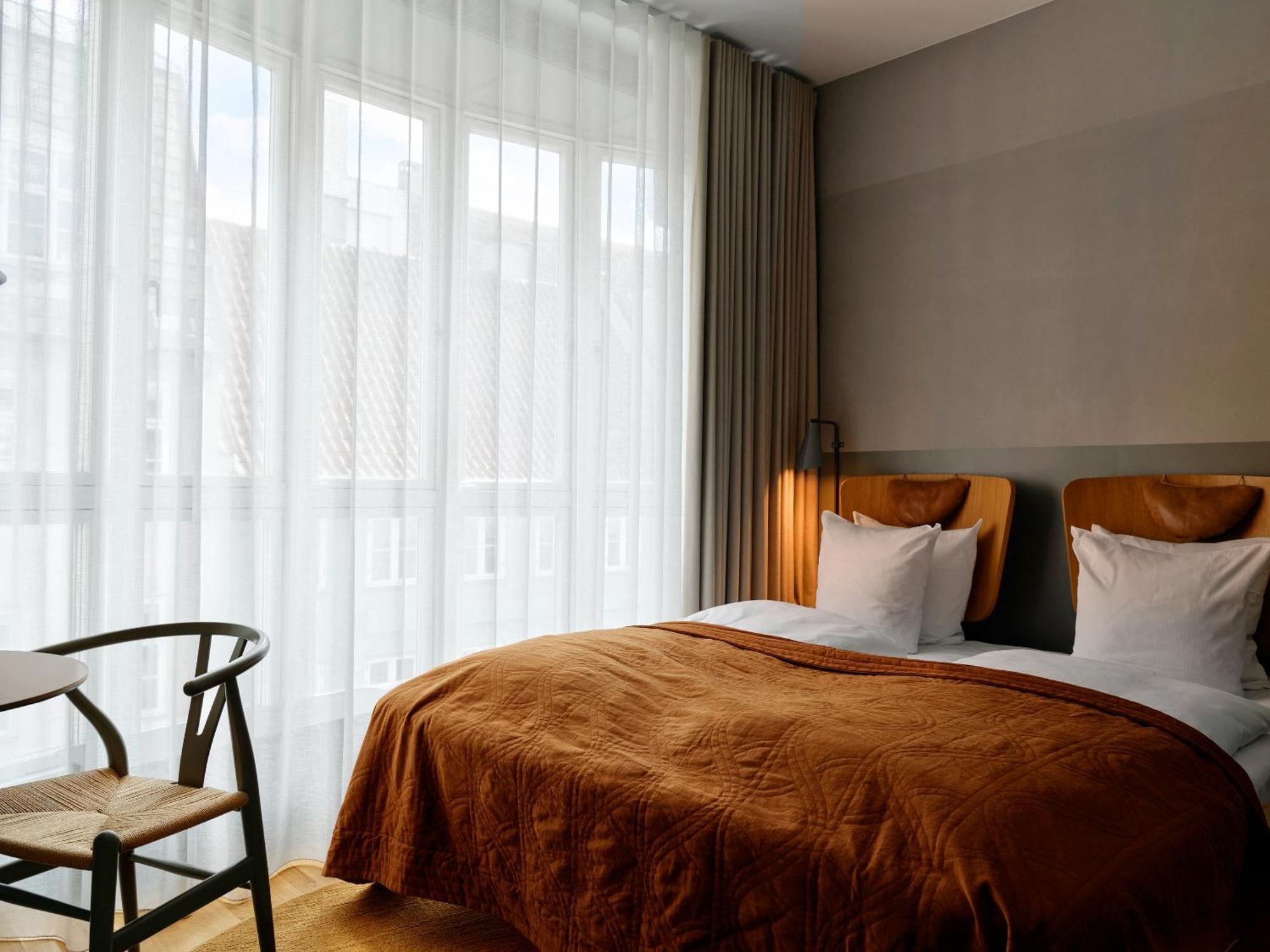 Deluxe Double Room Panoramic Window