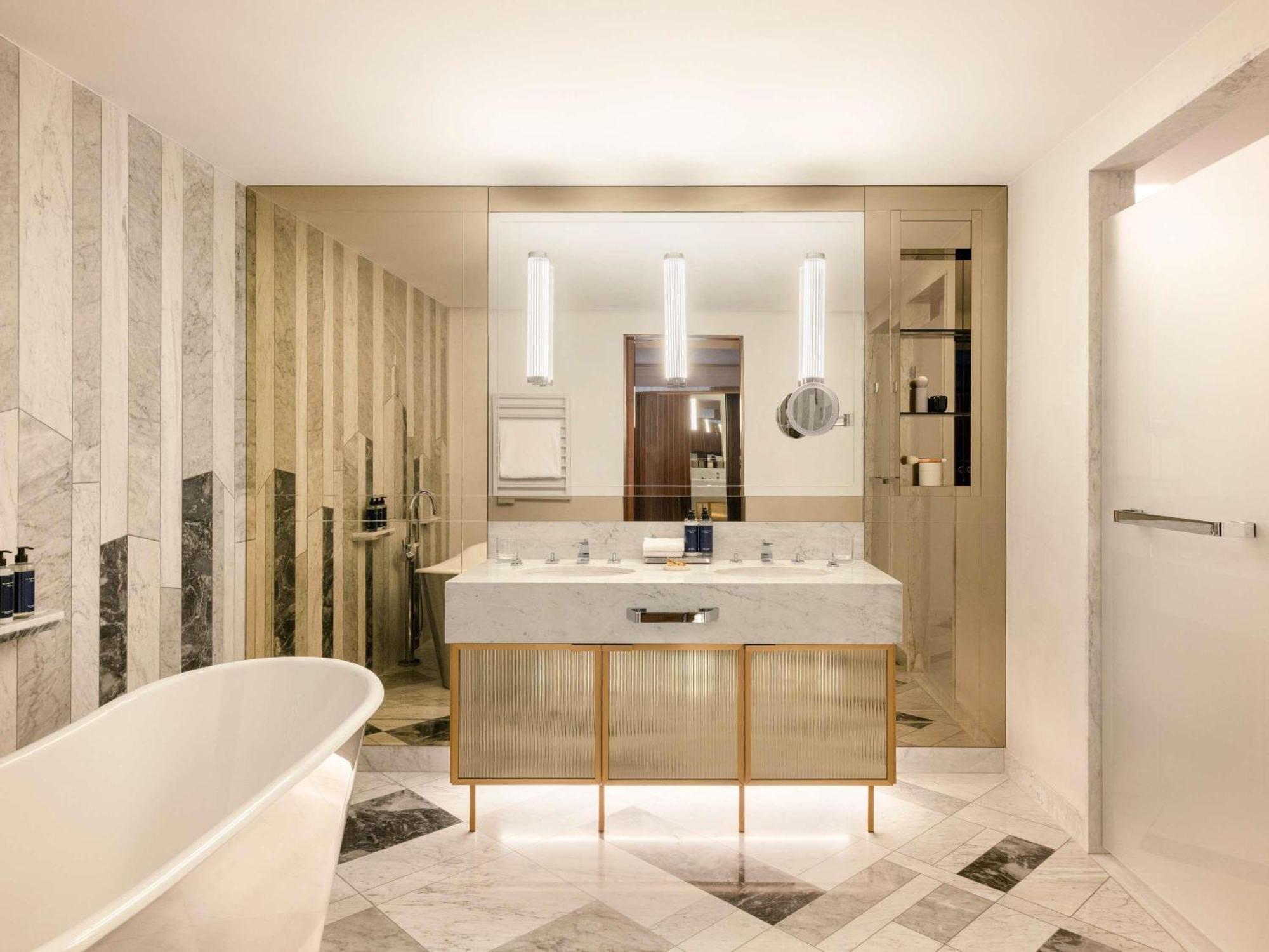 Prestige Suite