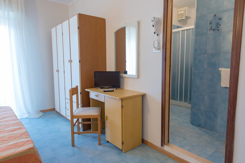 Double or Twin Room,193220833:JPEG