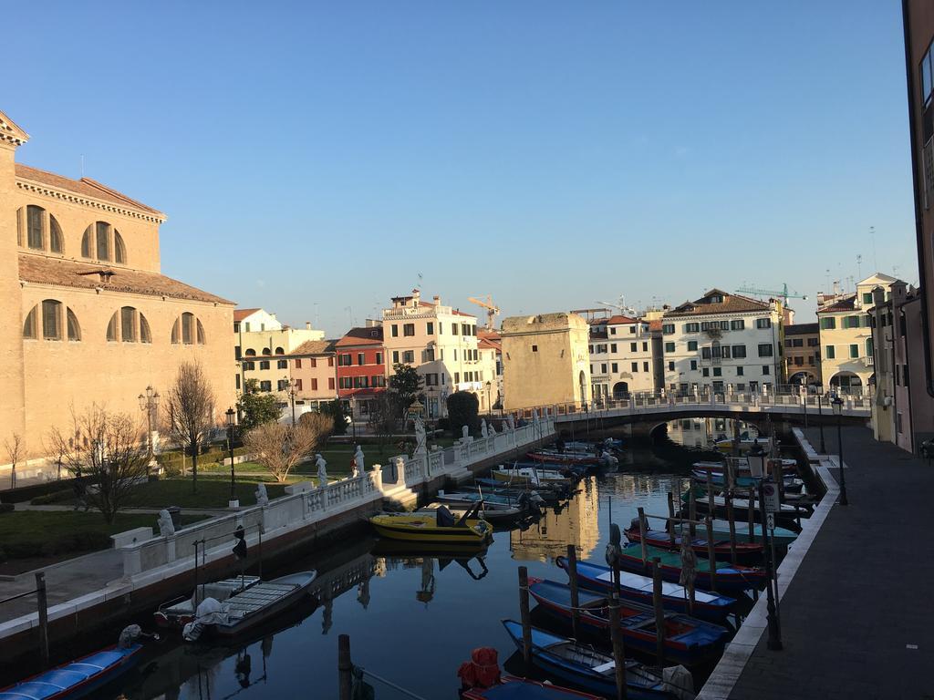 Camera Quadrupla Premium con Vista Canale