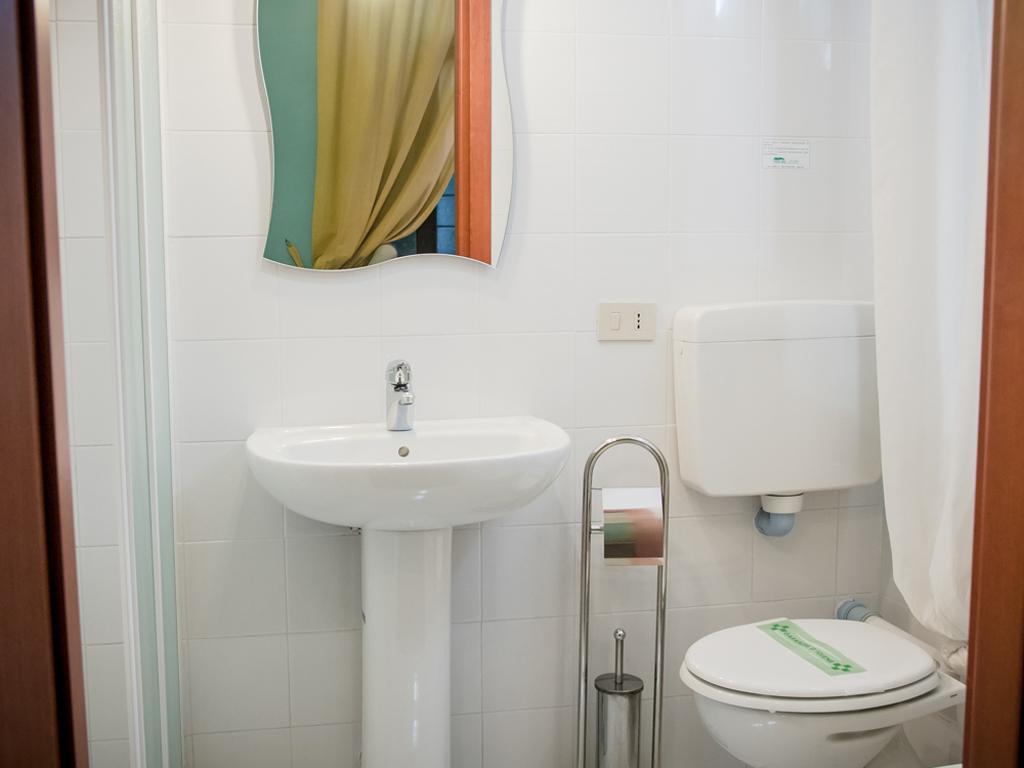 Camera Matrimoniale con Bagno Privato