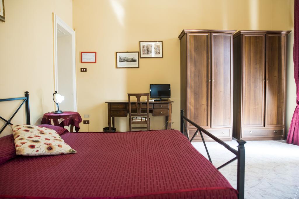 Quadruple Room Private External Bathroom