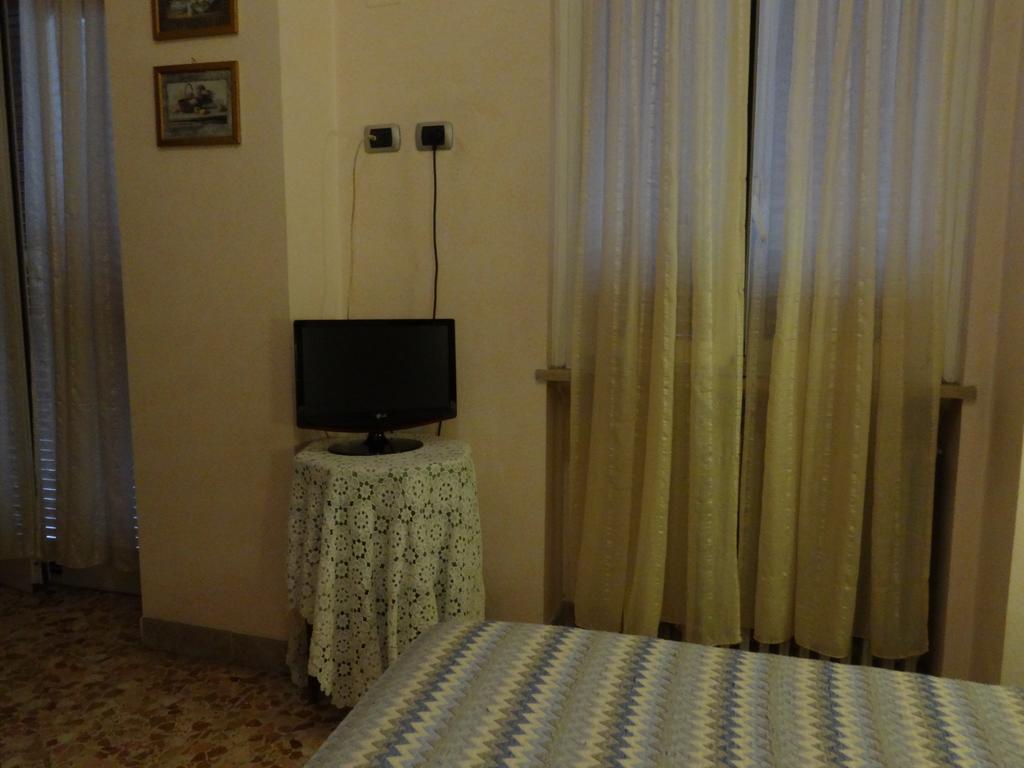 Camera Doppia con Letti Singoli