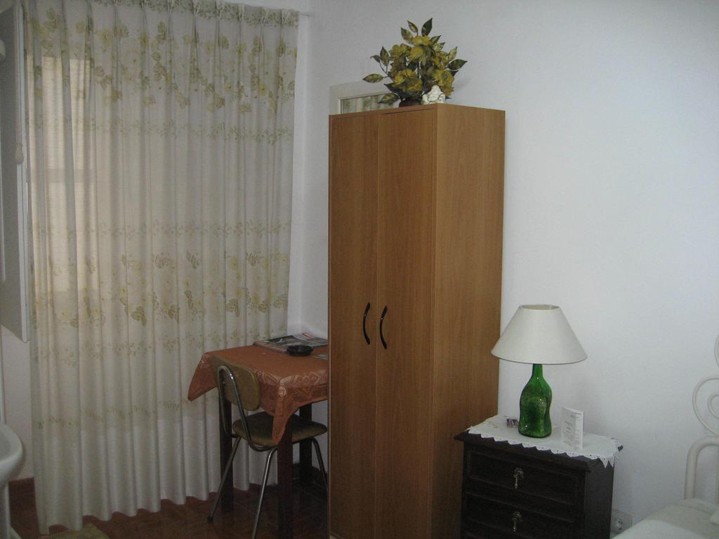 Triple Room Private Bathroom