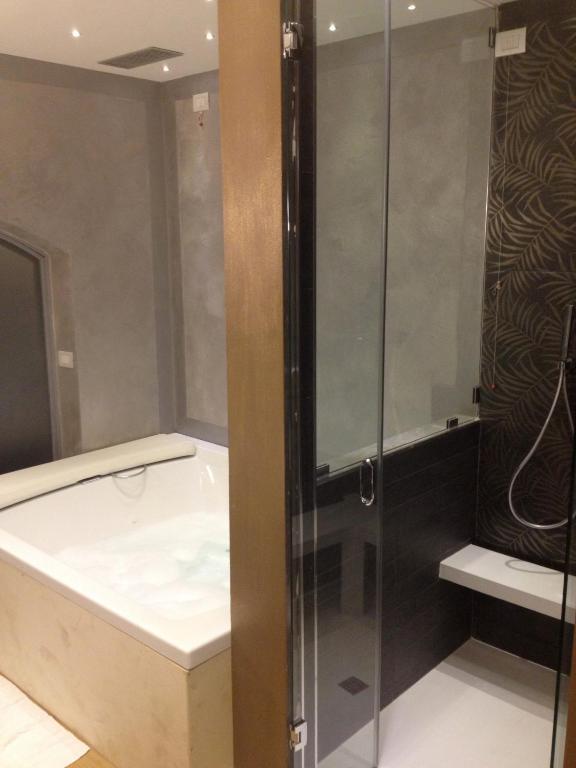 Suite con Vasca Idromassaggio