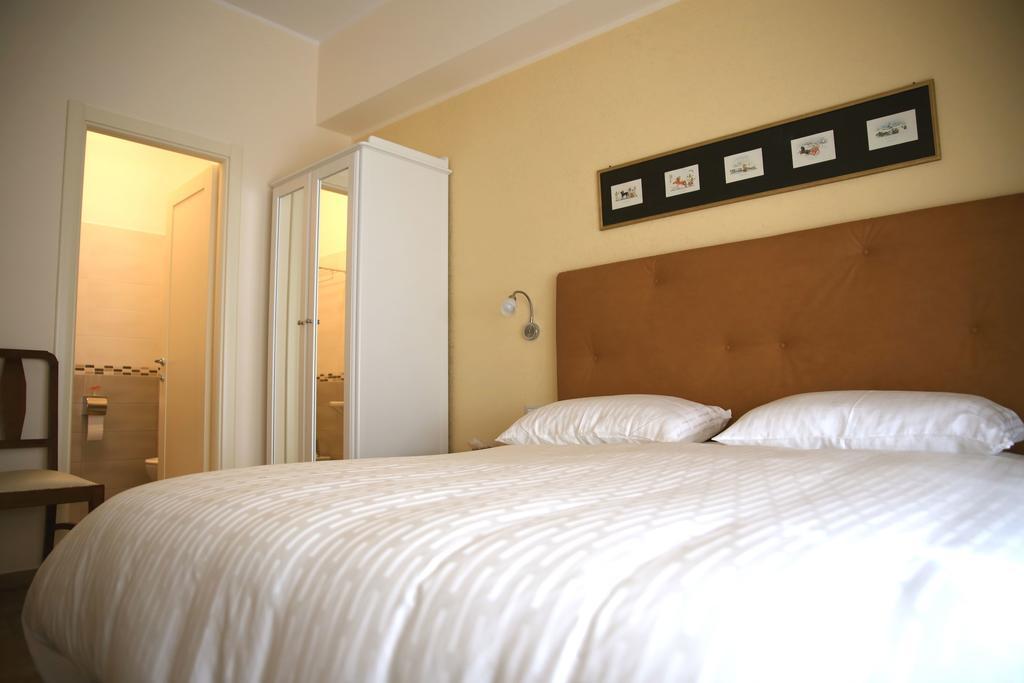 Deluxe Double or Twin Room Balcony
