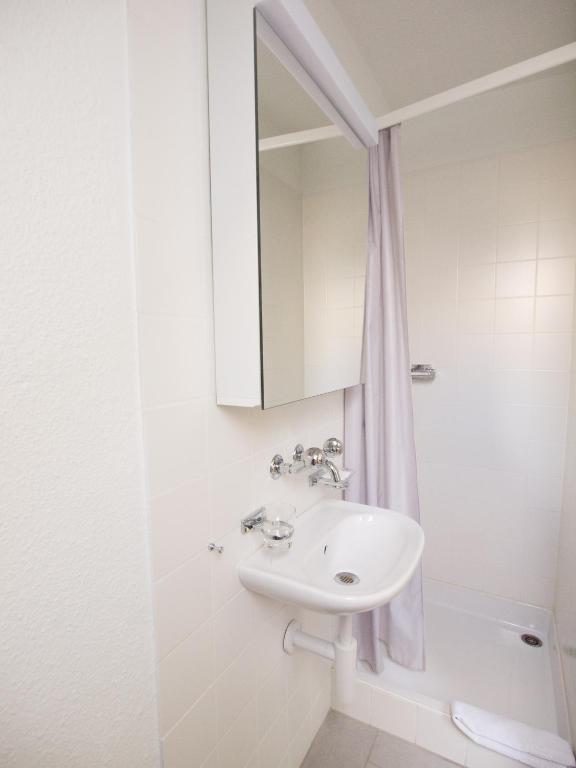 Camera Singola con Bagno Privato Interno