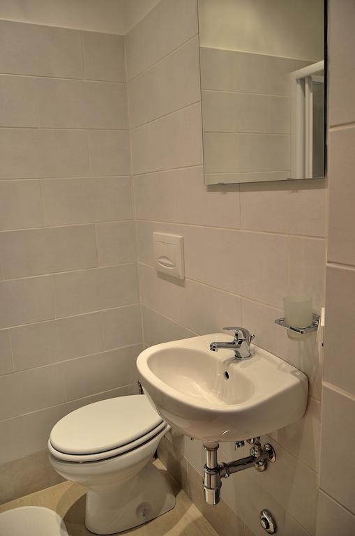 Single Room with Shared Bathroom,235354193:JPEG