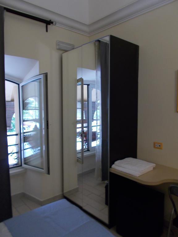 Camera Matrimoniale con Bagno Privato