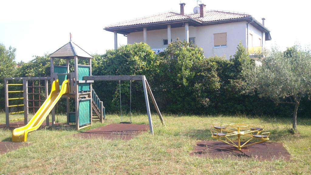 Camera Doppia con Letti Singoli con Bagno
