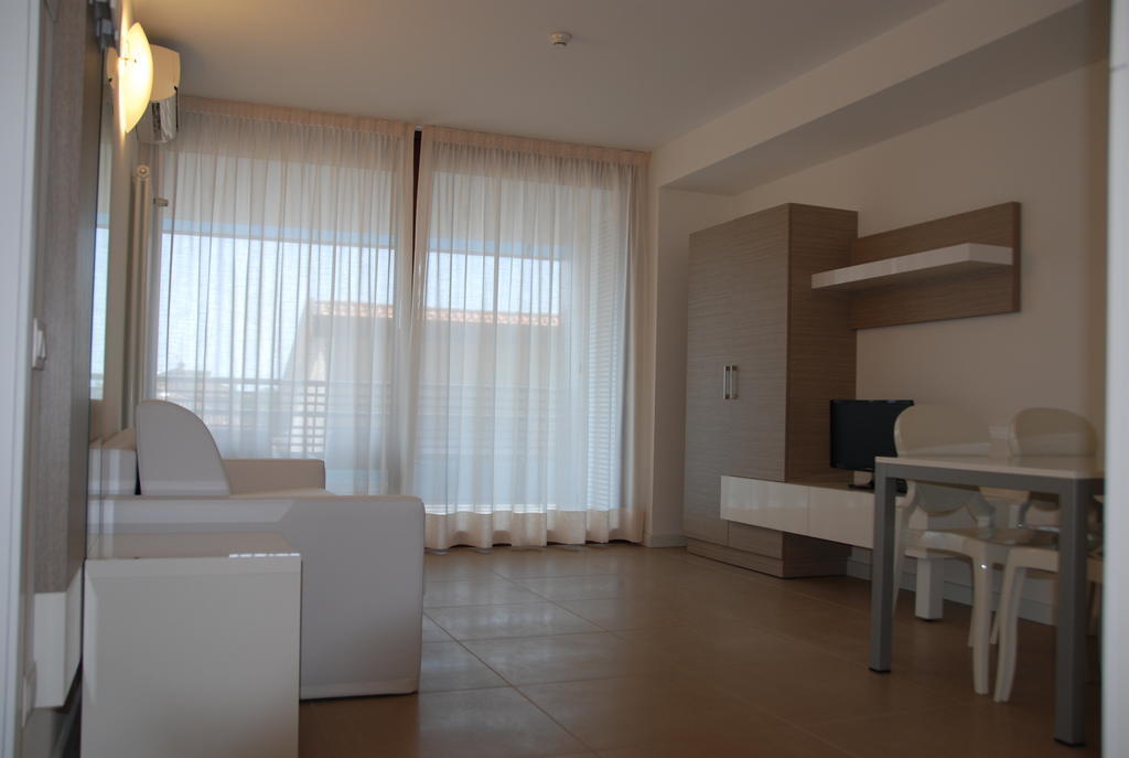 Appartamento con 2 Camere da Letto e Balcone