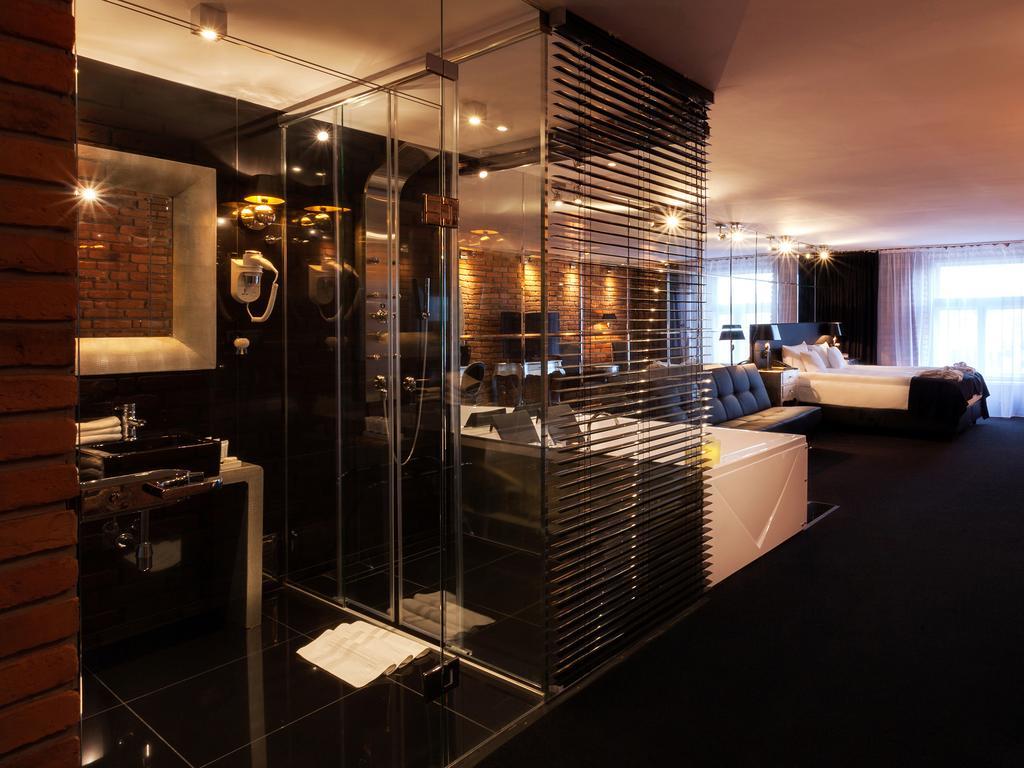 Junior Suite Main Market Square View