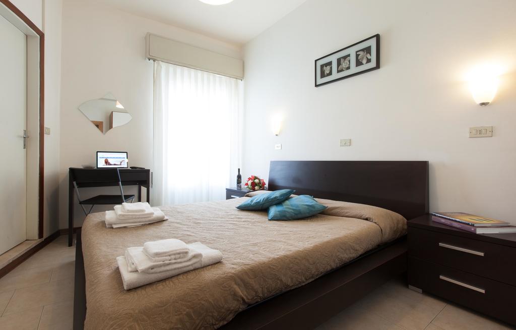 Double or Twin Room Balcony