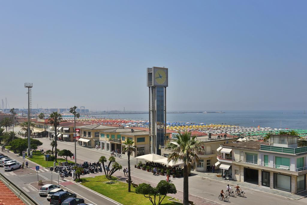 Deluxe Double or Twin Room Balcony Sea View