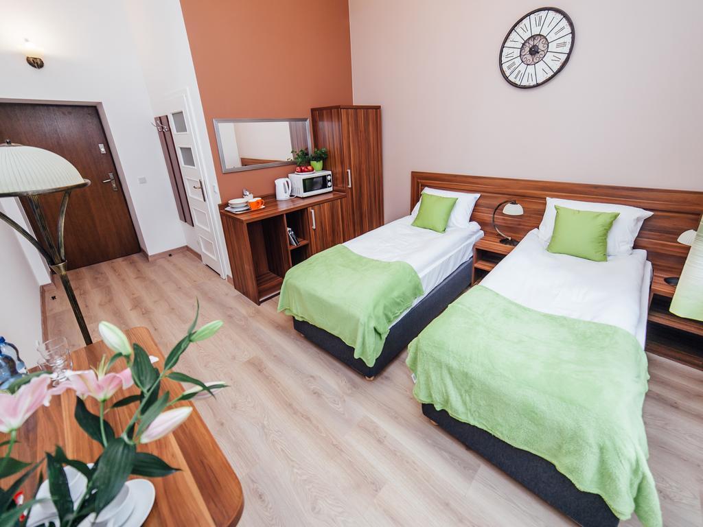 Standard Triple Room Bonerowska 2