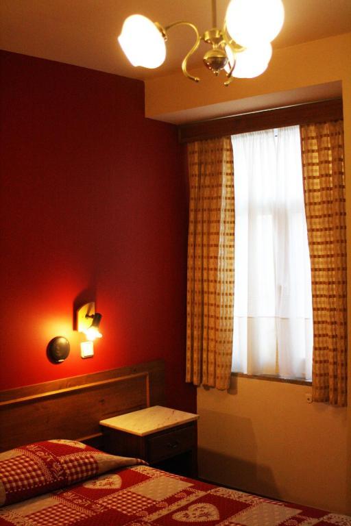 Double Room Private Bathroom