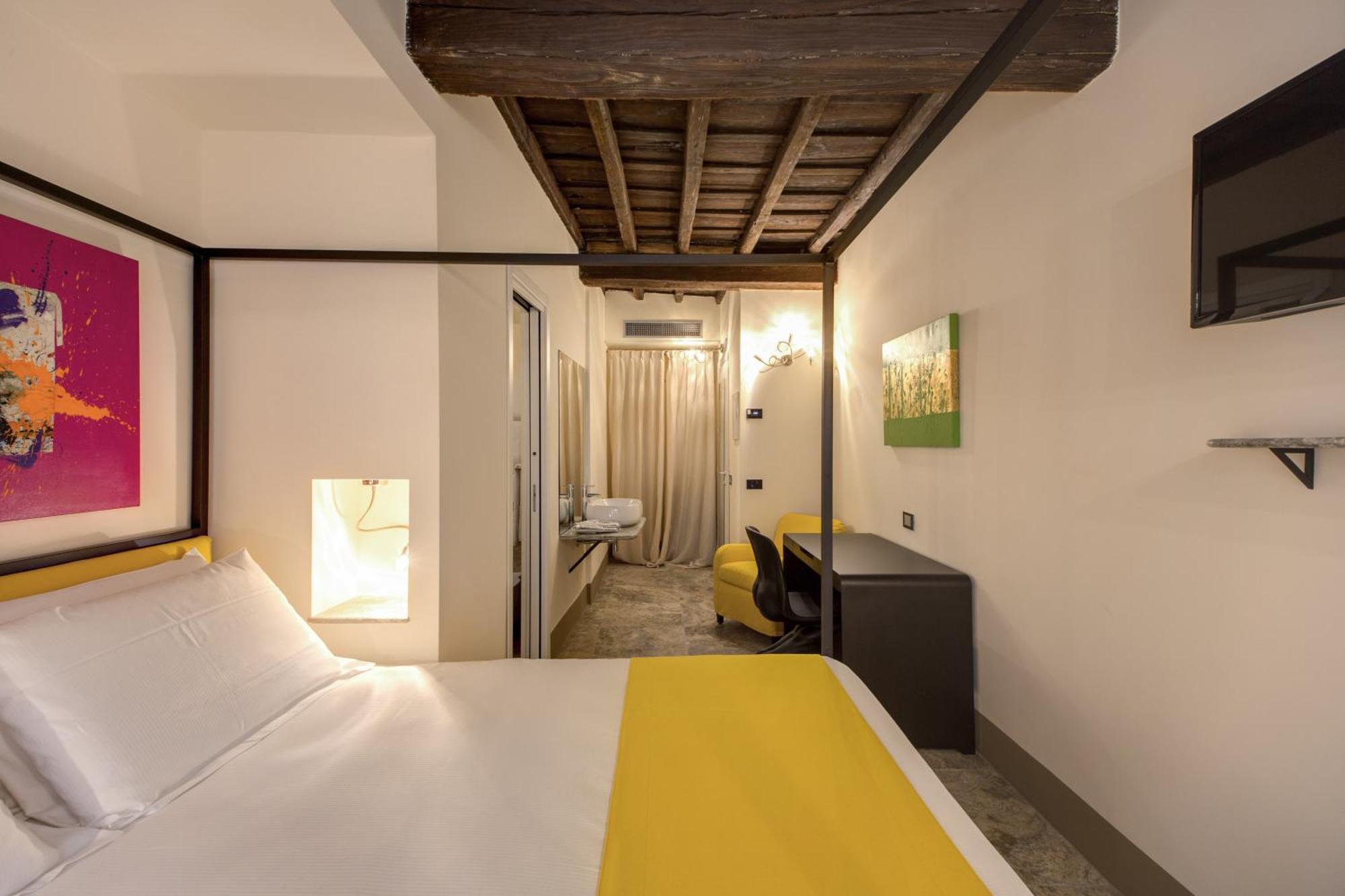 Large Double Room