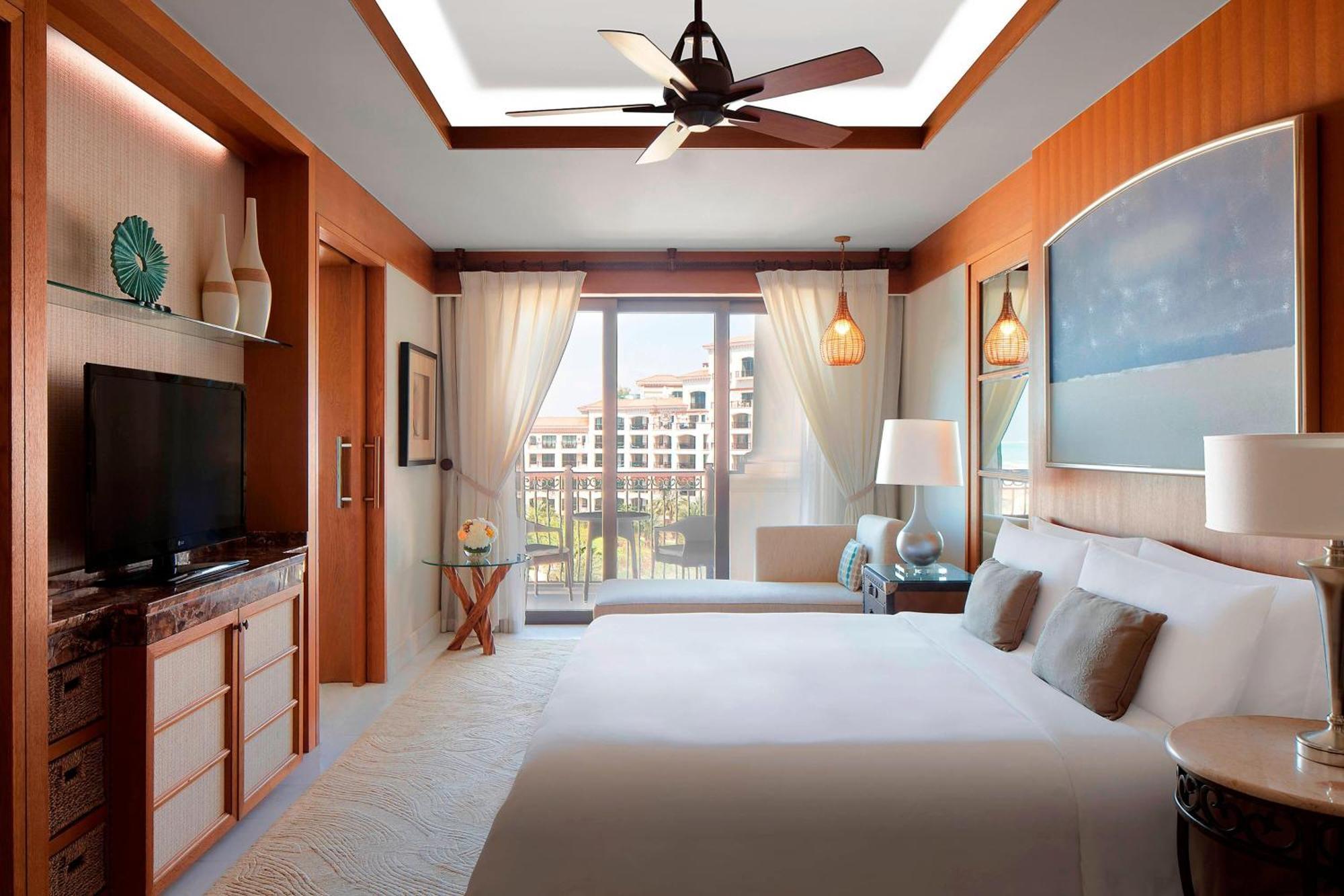Superior Room Guest room 1 King Sofa bed Balcony
