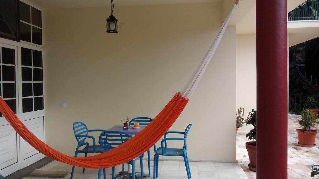Family Room Garden View