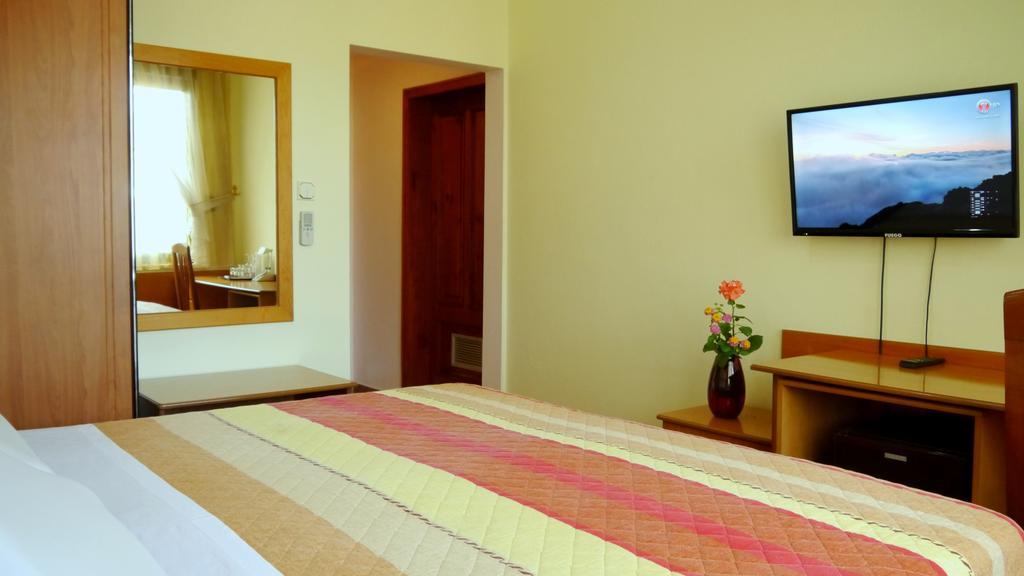 Appartamento con 2 Camere da Letto