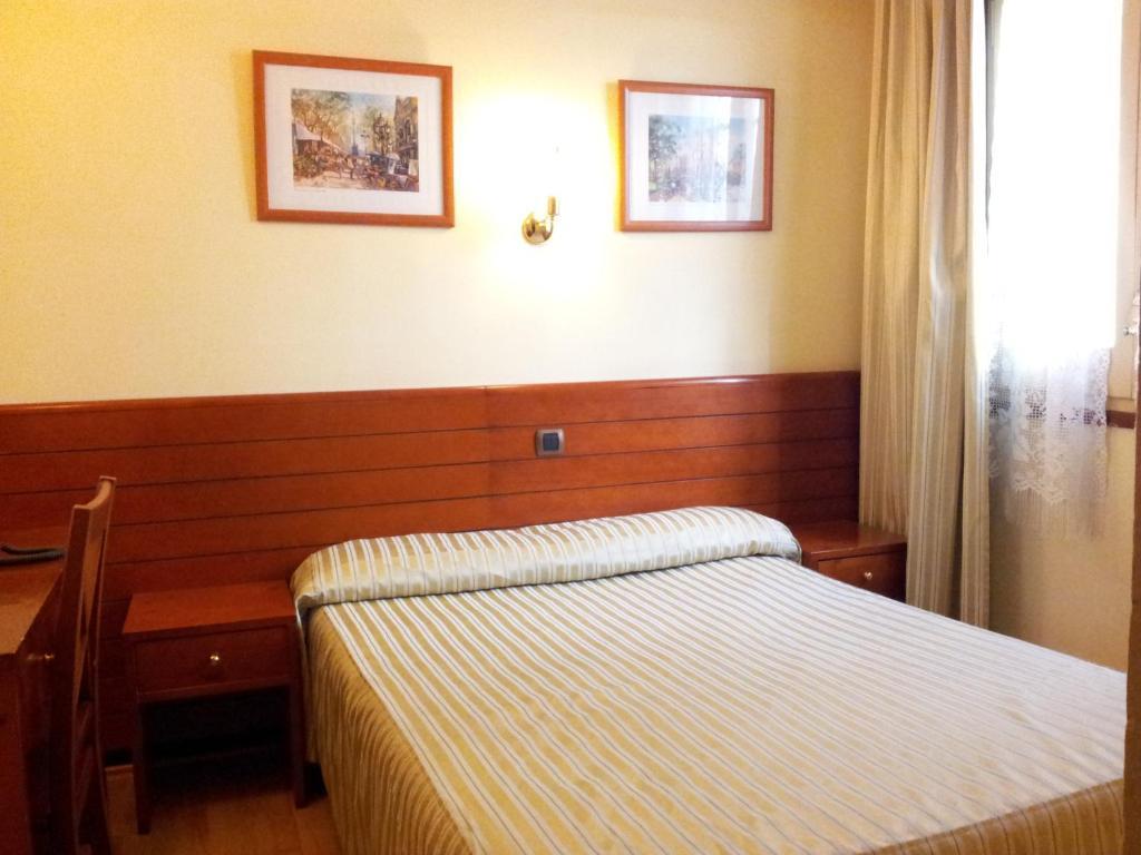 Camera Matrimoniale con Letto Supplementare