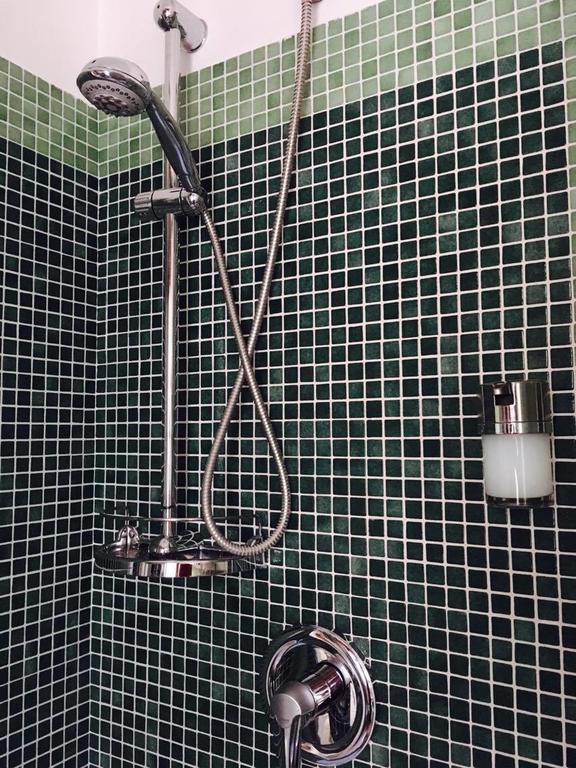 Camera Doppia con Letti Singoli con Bagno Privato Esterno