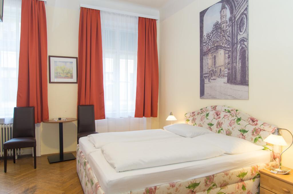 Camera Singola Superior con Bagno Privato