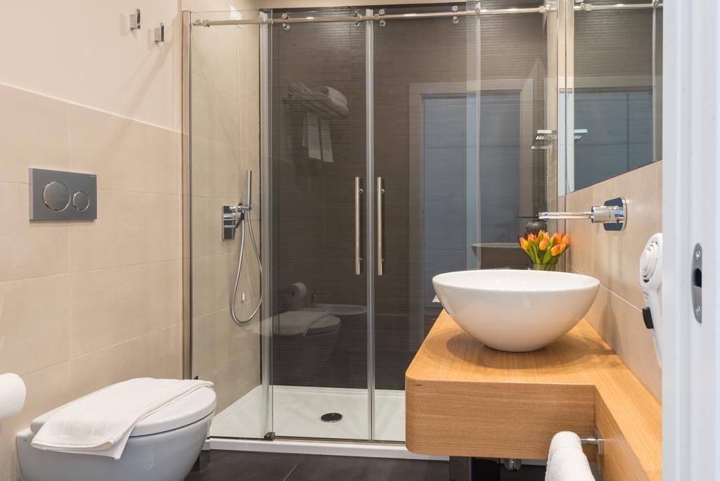 Junior Suite with Balcony,371664547:JPEG