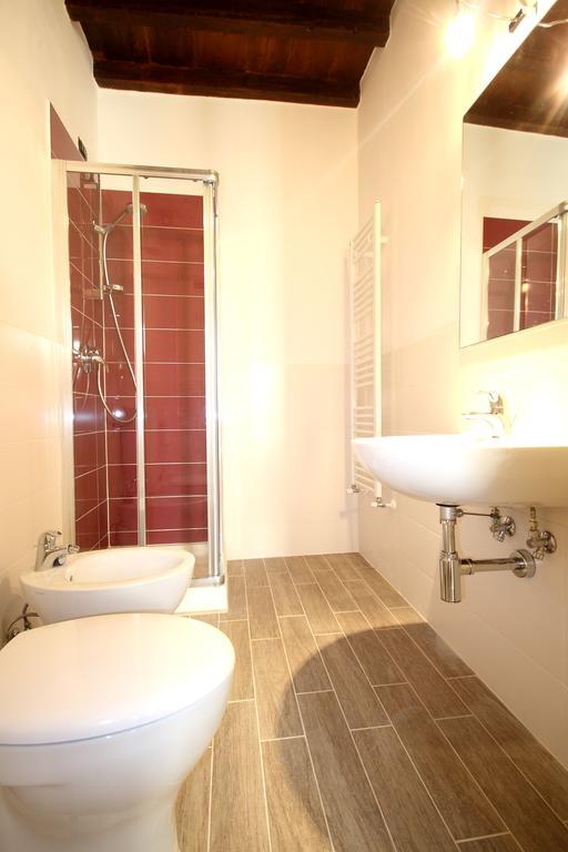 Camera Matrimoniale con Bagno Privato Esterno