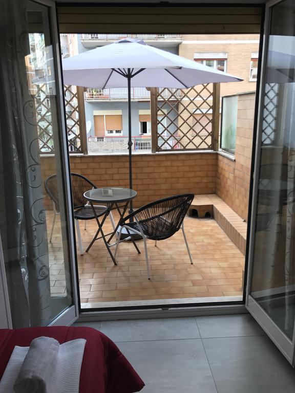 Camera Matrimoniale con Balcone