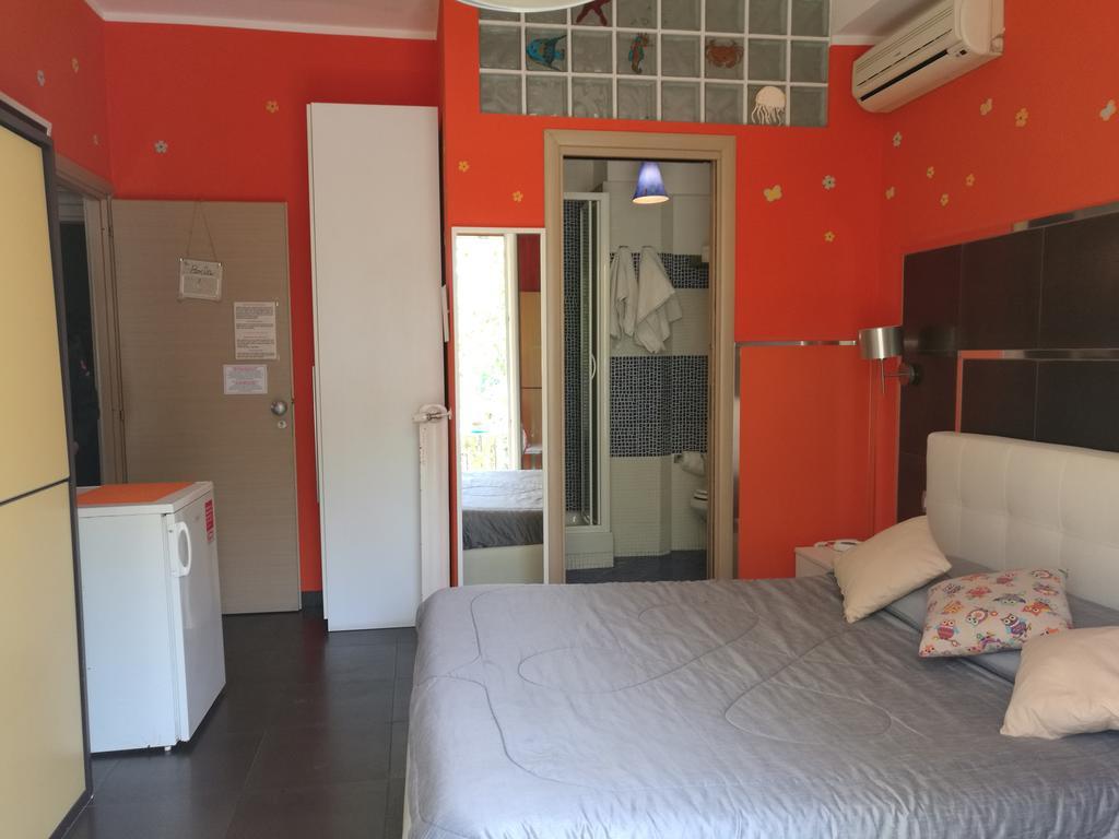 Quadruple Room Private Bathroom
