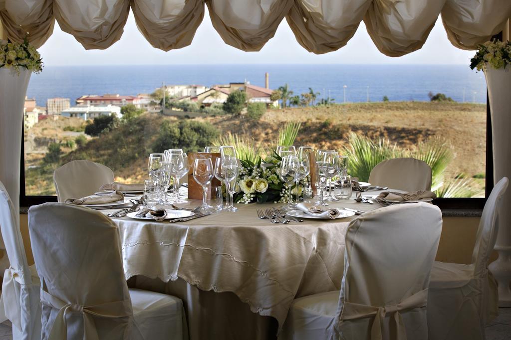 Camera Matrimoniale con Vista Mare