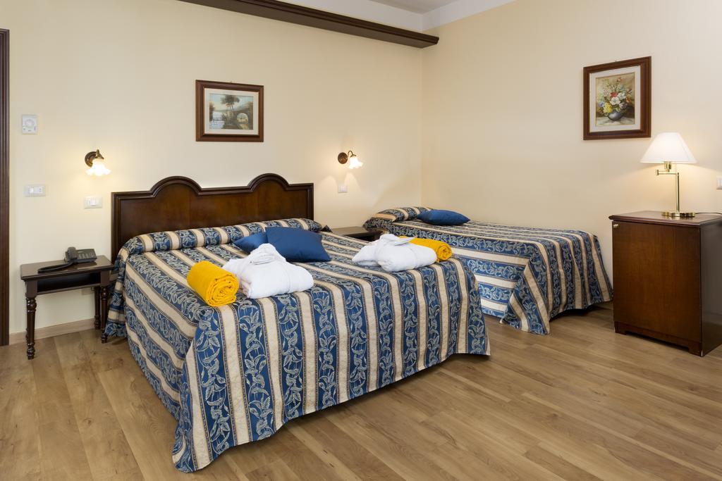 Triple Room Balcony,693054456:JPEG