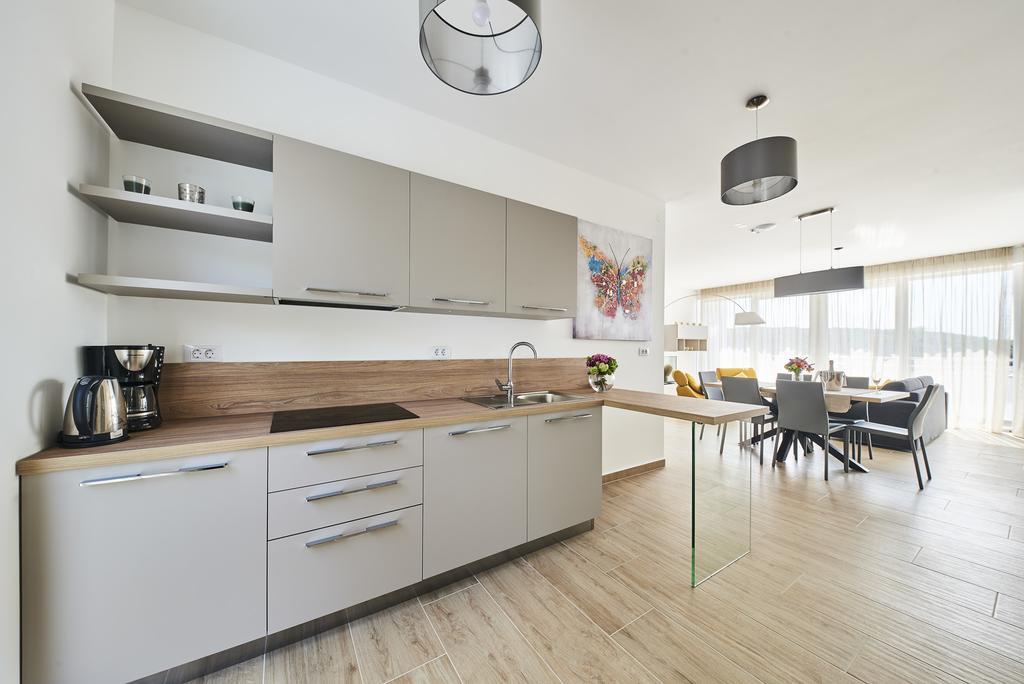 Appartamento Superior con Balcone e Vista Mare
