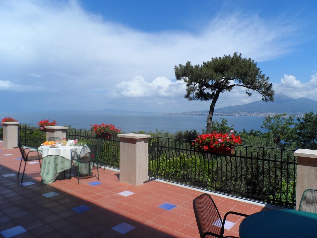 Camera Matrimoniale/Doppia con Letti Singoli con Vista Mare