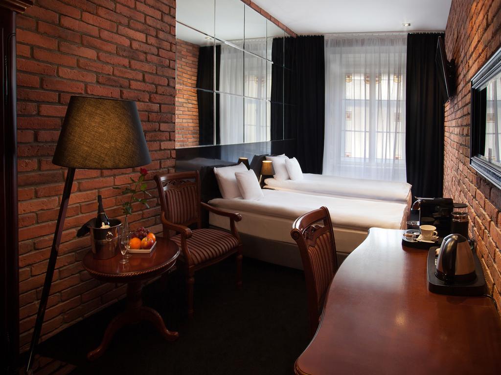 Classic Double Room