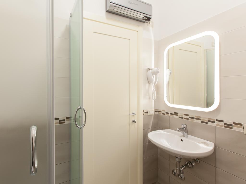 Deluxe Double or Twin Room Balcony