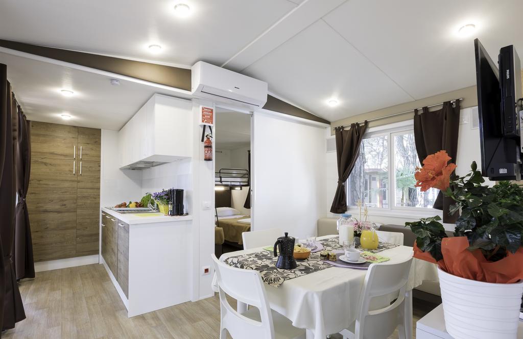 Ampia Casa Mobile Executive