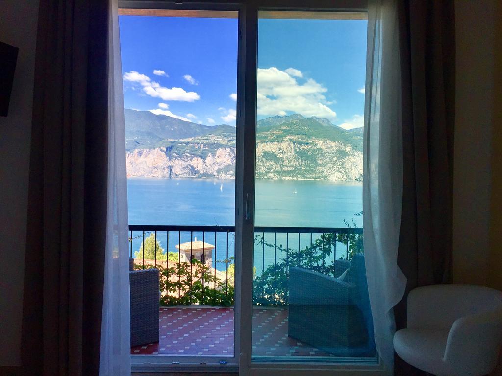 Camera King con Vista Lago