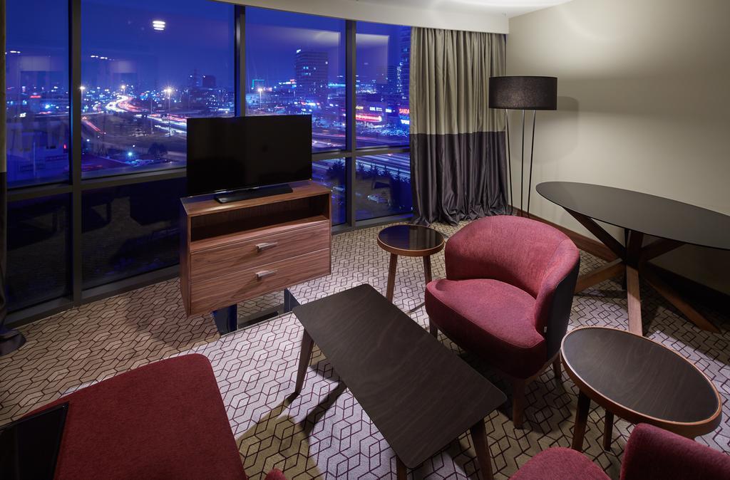Suite Executive con Accesso Lounge e Vista Città