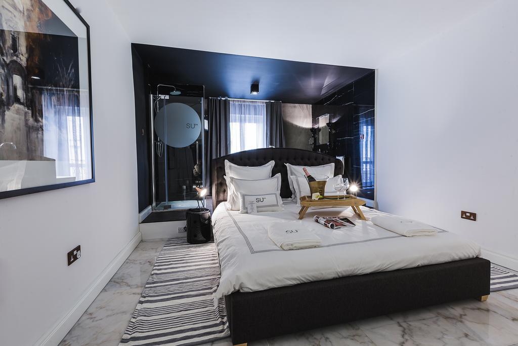 Grand Deluxe Double Room