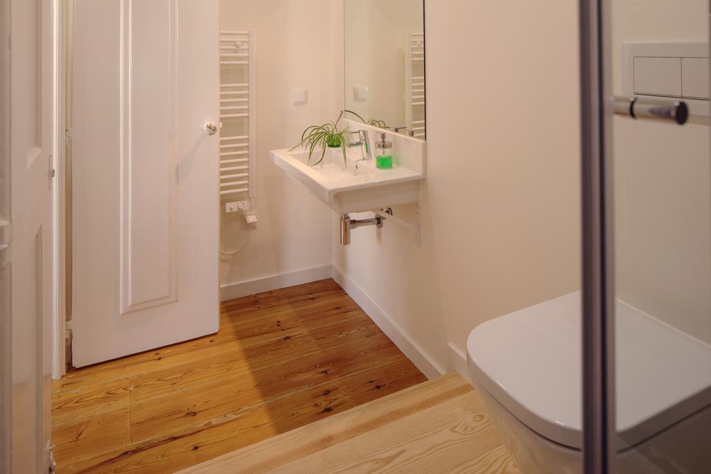 Deluxe Double Room Private Bathroom