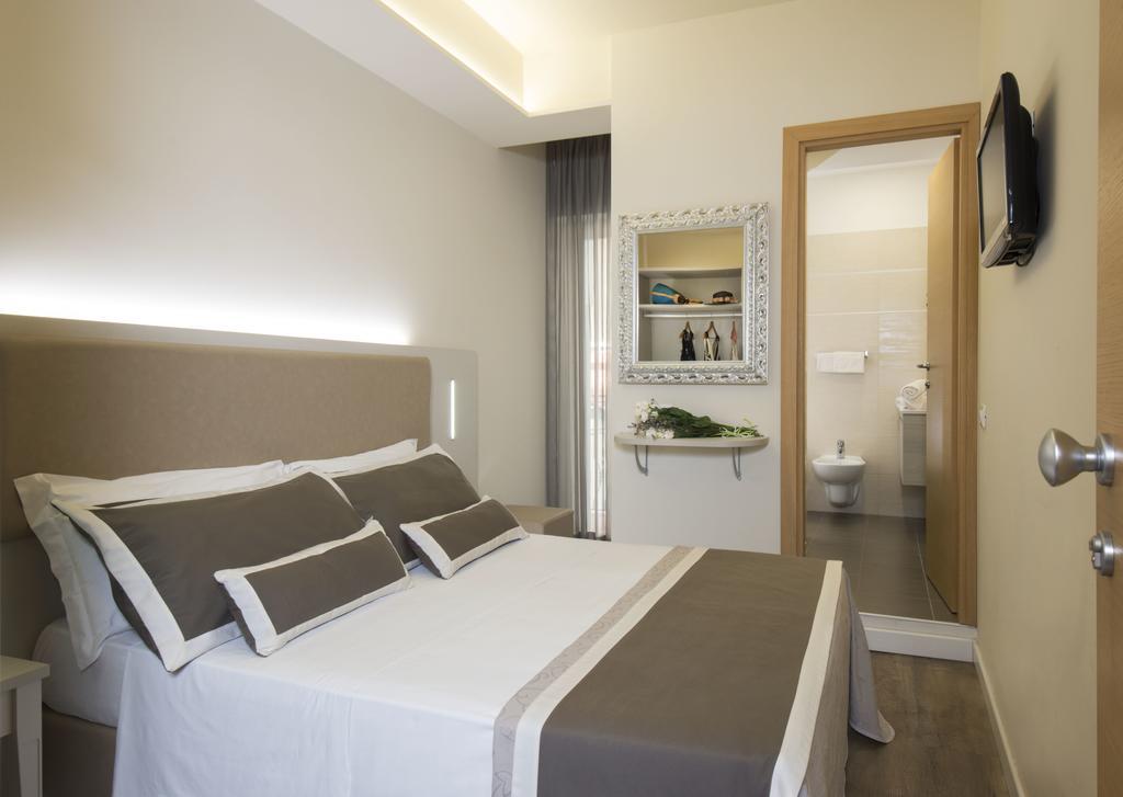 Large Single Room