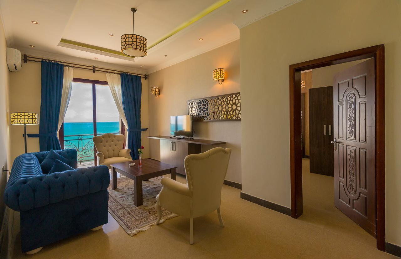 One-Bedroom King Suite Ocean View