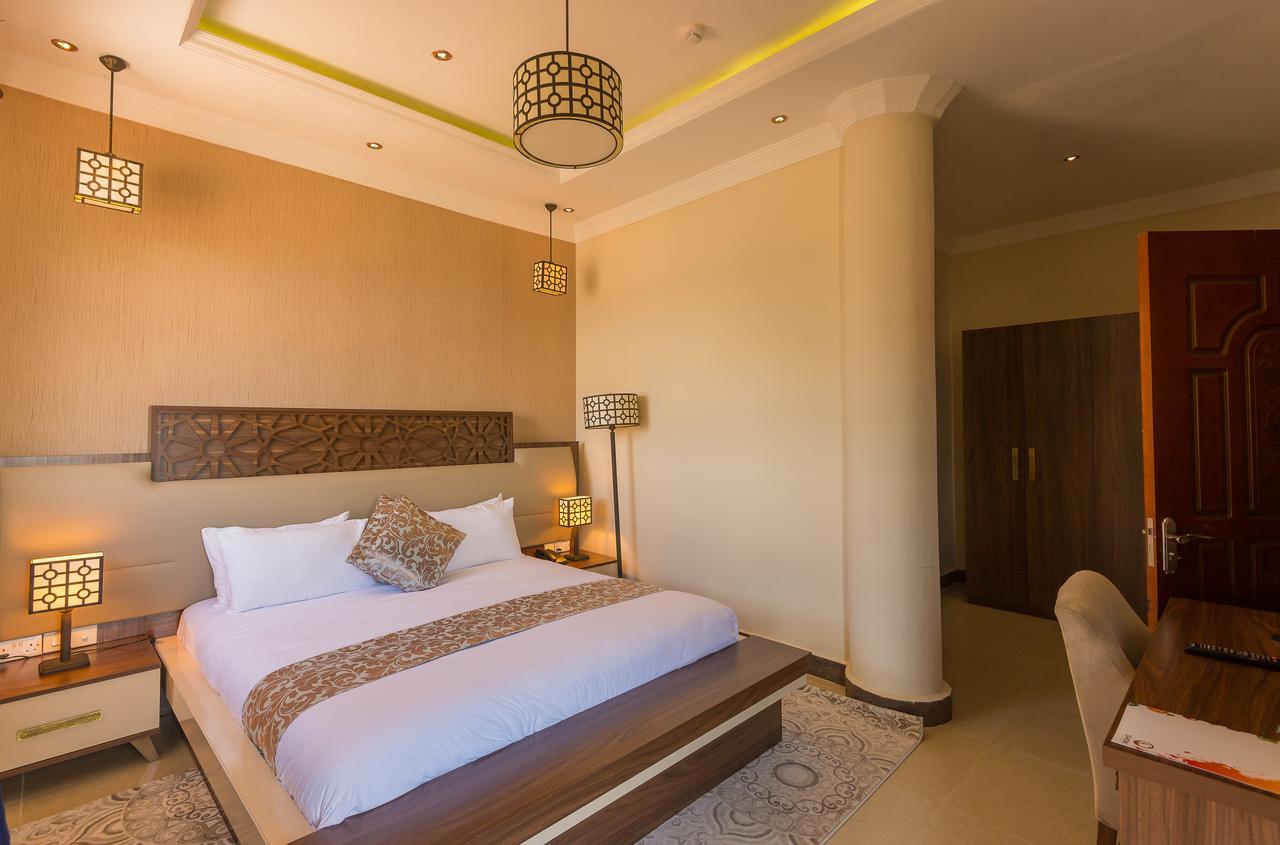 One-Bedroom King Suite Ocean View