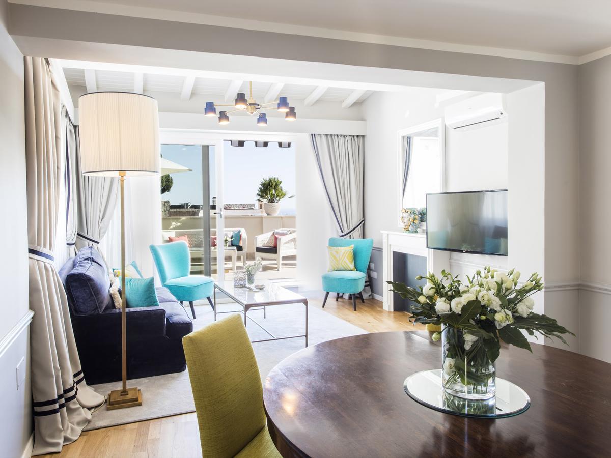 Appartamento Attico con 1 Camera da Letto, Terrazza e Vista Mare