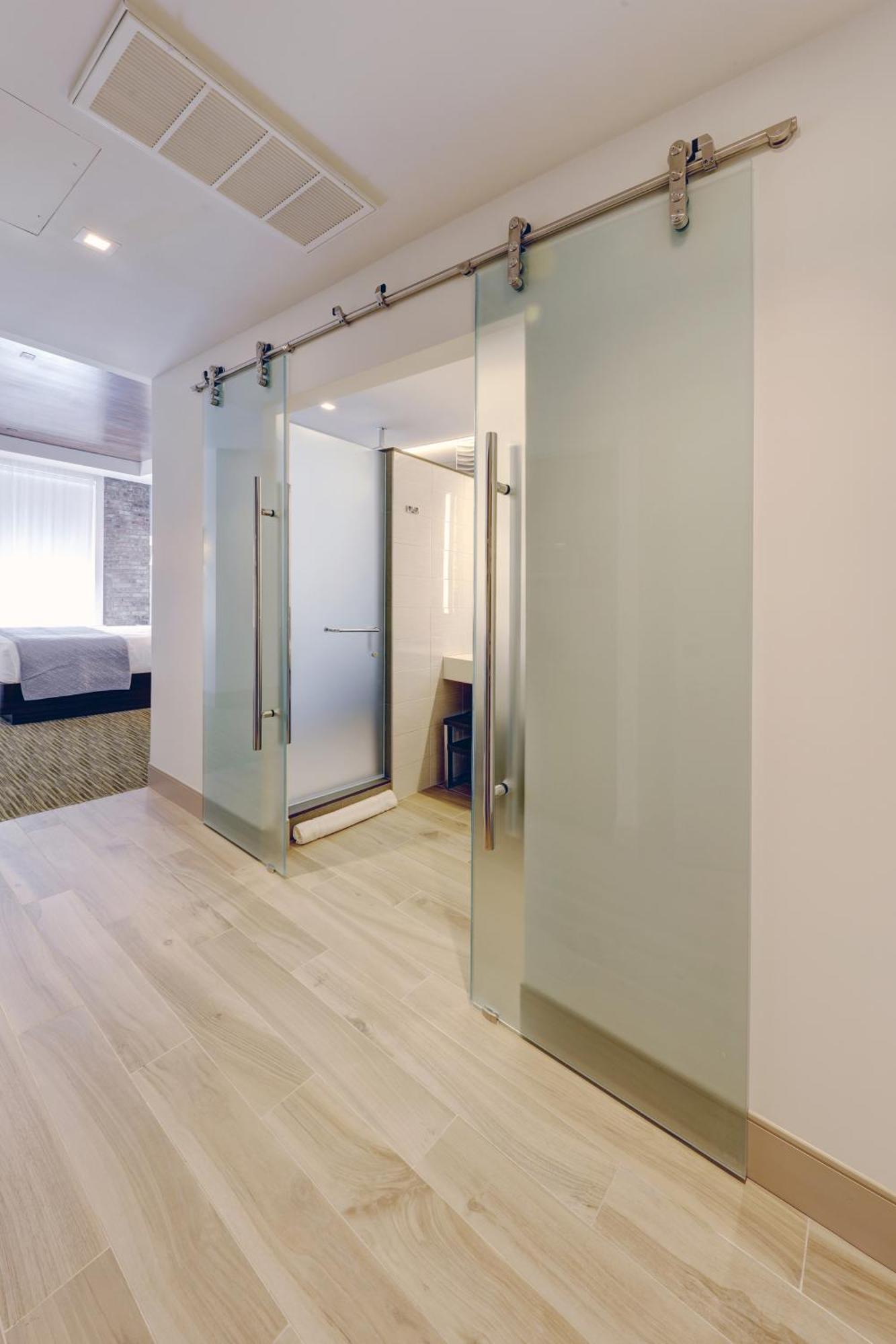 Queen Room Disability Access