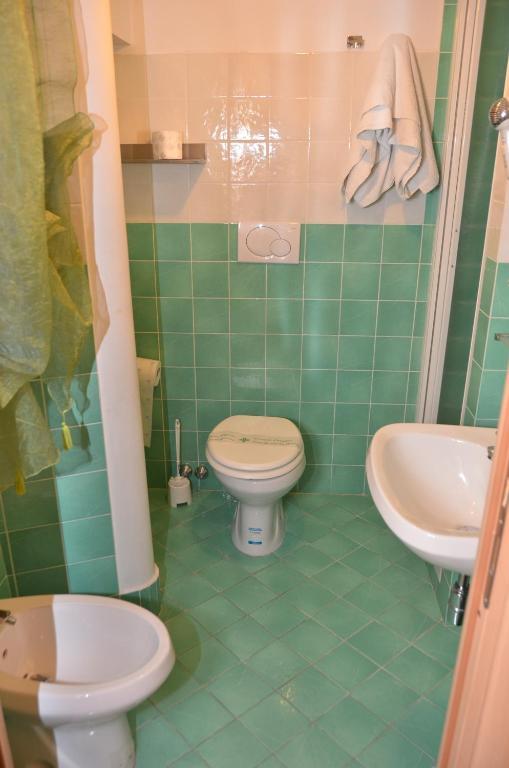 Economy Double or Twin Room