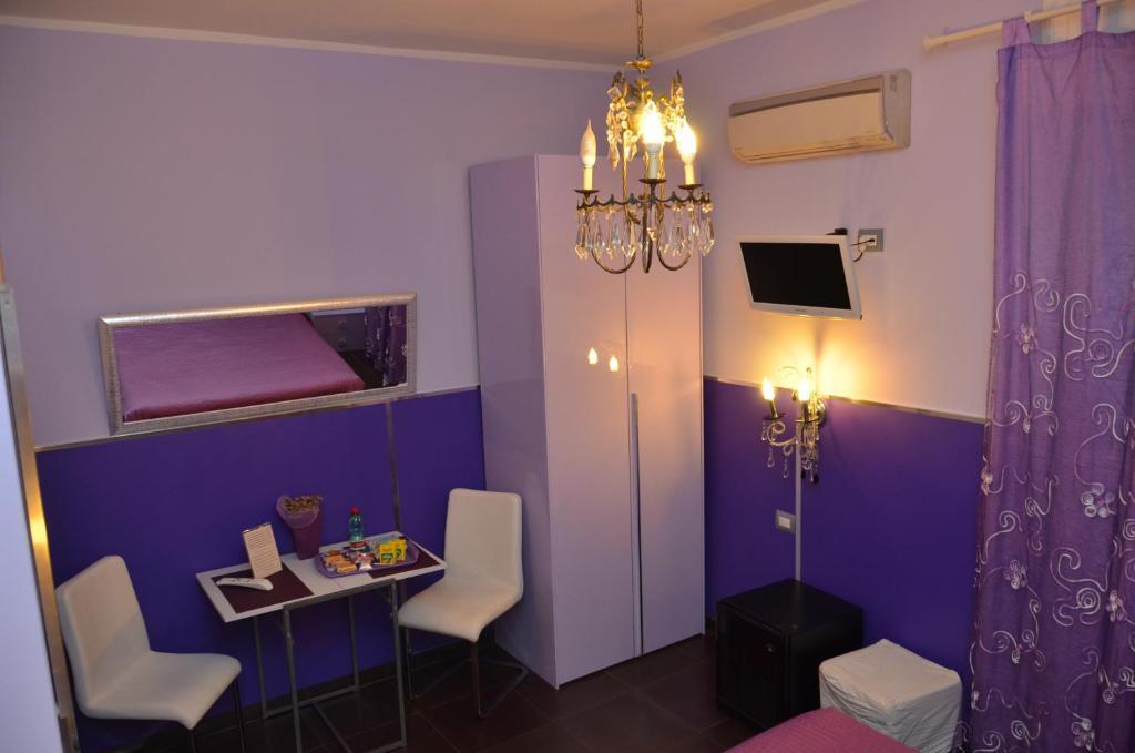 Double Room Private Bathroom